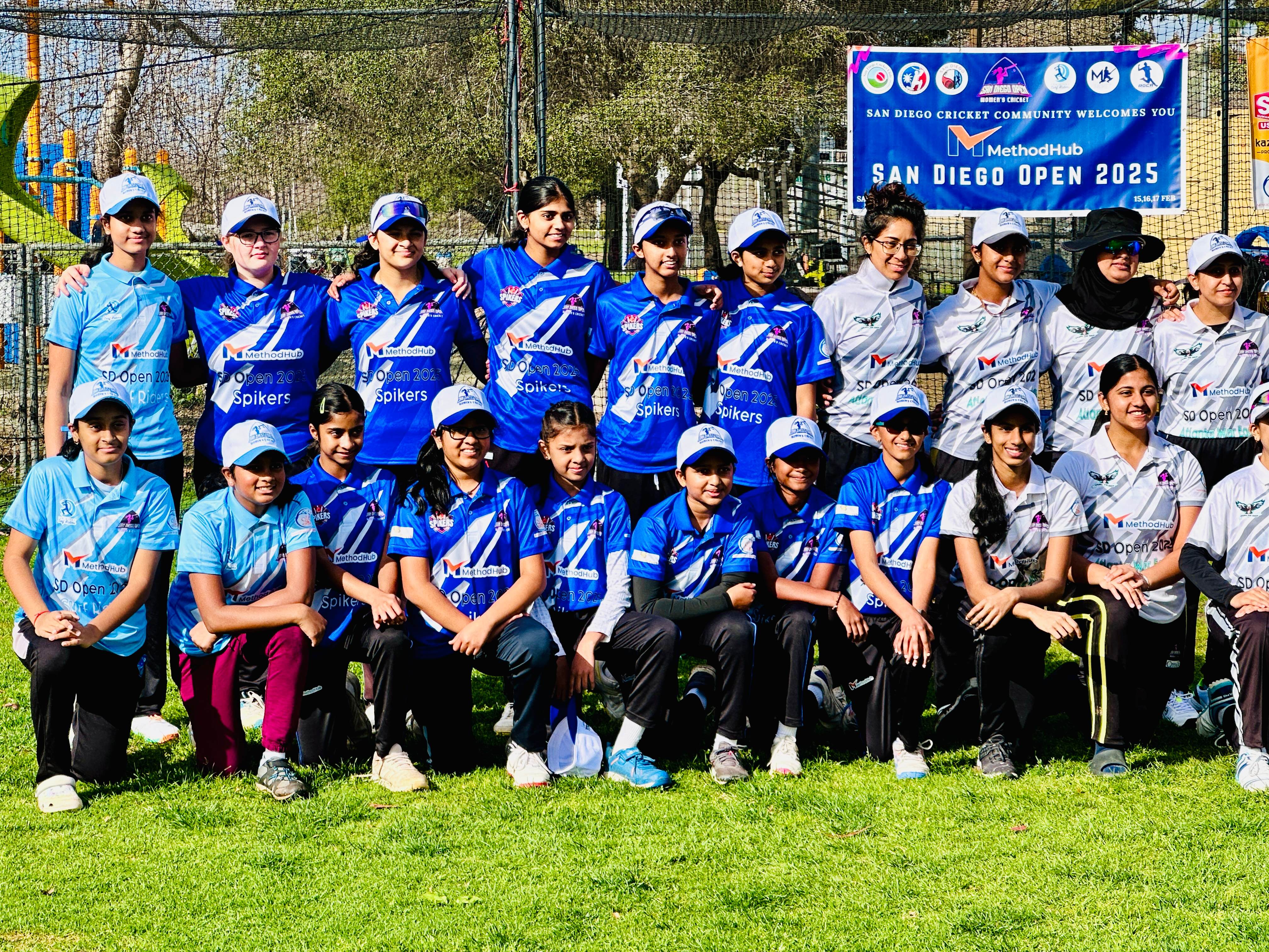 Spikers and Surf Riders teams group photo